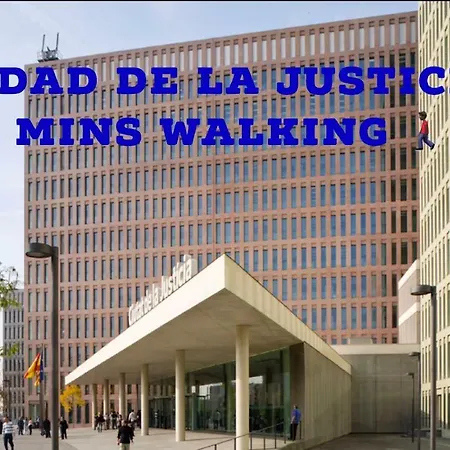 Practical Room: Barcelona-fira-airport * L'Hospitalet de Llobregat
